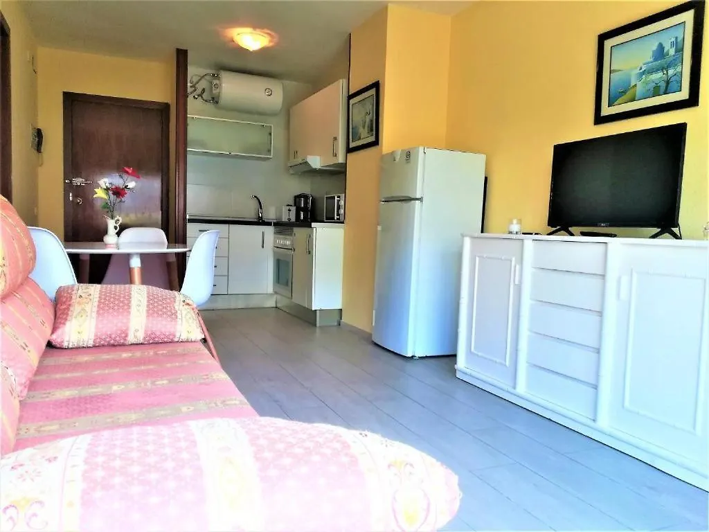 Fantastic Buigas Apartment 2 Salou 0*,  Spanyolország